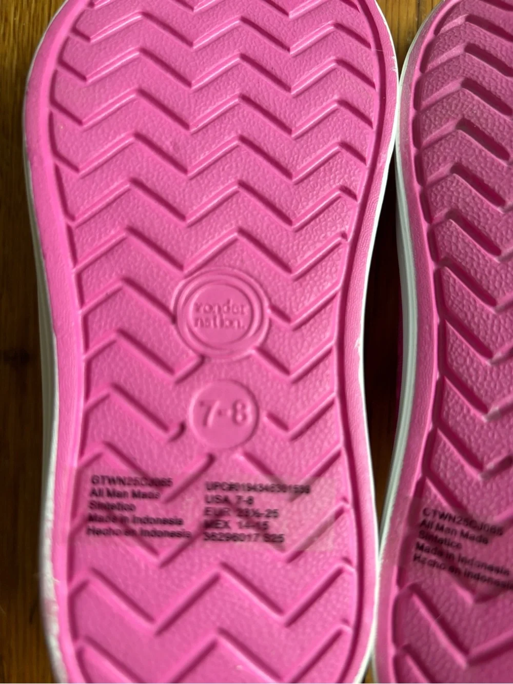 New Wonder Nation Size 7-8 Toddler Pink Slip-On Shoes